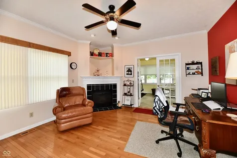 5705 Kensington Way S Plainfield IN 46168