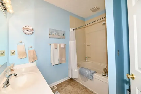5705 Kensington Way S Plainfield IN 46168