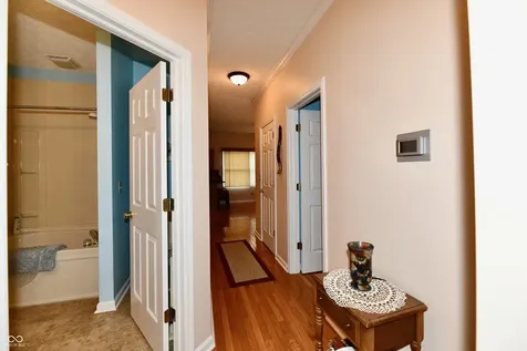 5705 Kensington Way S Plainfield IN 46168