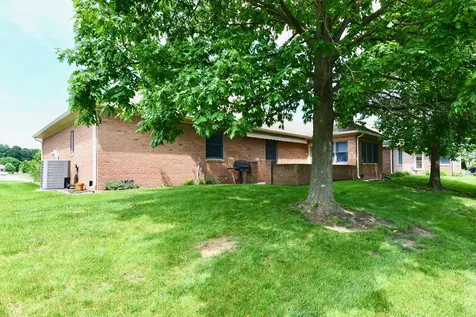 5705 Kensington Way S Plainfield IN 46168