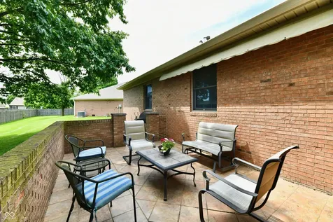 5705 Kensington Way S Plainfield IN 46168