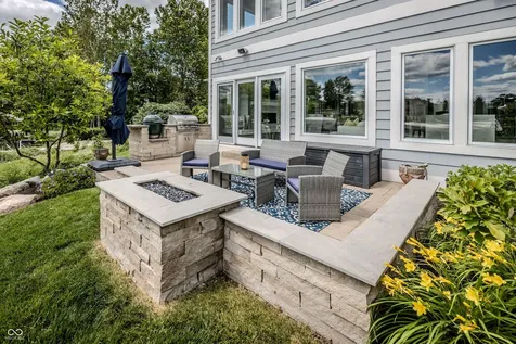 9681 Marina Village Drive Indianapolis IN 46256