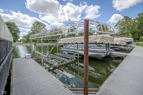 9681 Marina Village Drive Indianapolis IN 46256