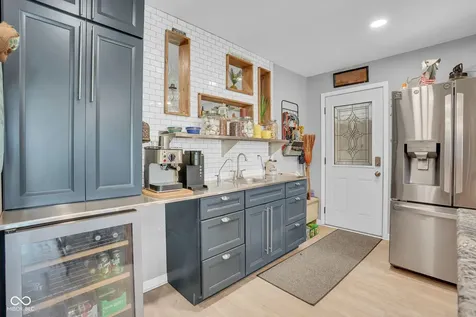 806 W Walnut Drive Rockville IN 47872