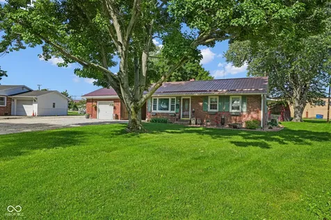 806 W Walnut Drive Rockville IN 47872