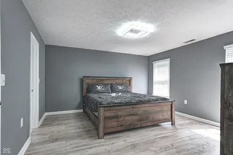 2333 Allford Court Indianapolis IN 46229