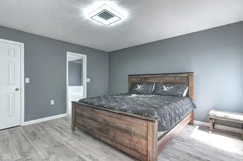 2333 Allford Court Indianapolis IN 46229