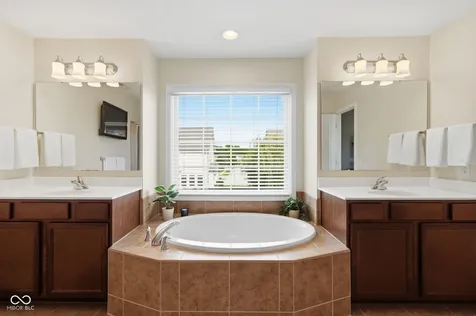 14661 Parkhurst Drive Westfield IN 46074