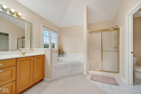 14477 Whisper Wind Drive Carmel IN 46032
