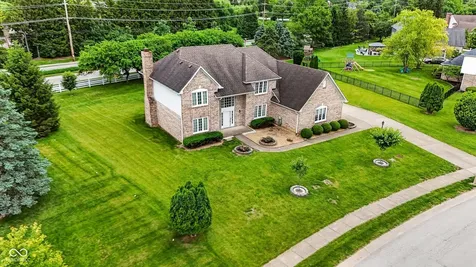14477 Whisper Wind Drive Carmel IN 46032