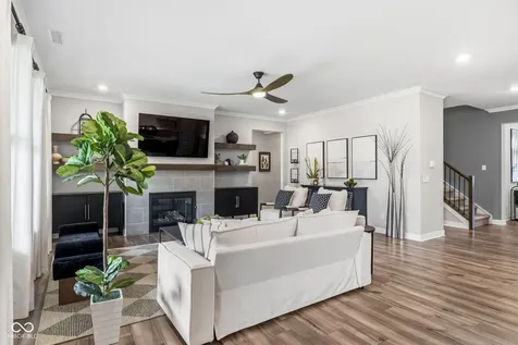 5228 Bayberry Court Whitestown IN 46075