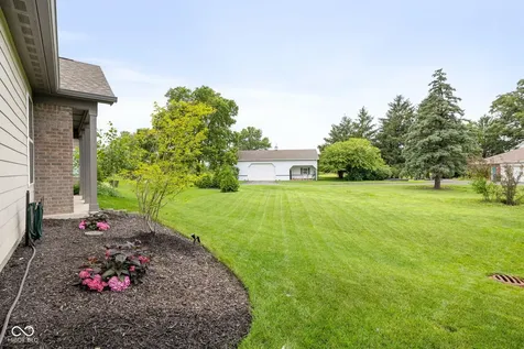 5228 Bayberry Court Whitestown IN 46075