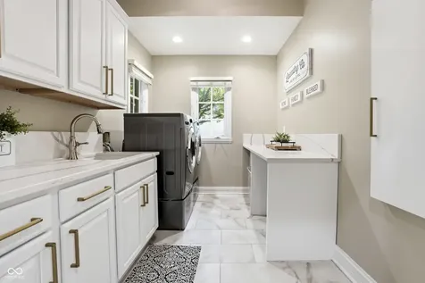 10500 Bishop Circle Carmel IN 46032