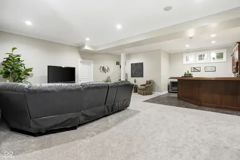 10500 Bishop Circle Carmel IN 46032