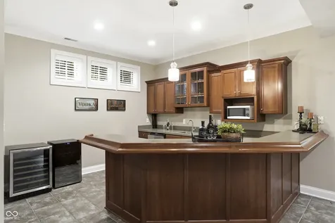 10500 Bishop Circle Carmel IN 46032