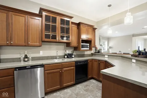 10500 Bishop Circle Carmel IN 46032