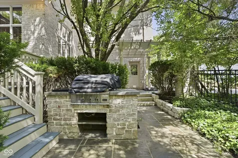 10500 Bishop Circle Carmel IN 46032