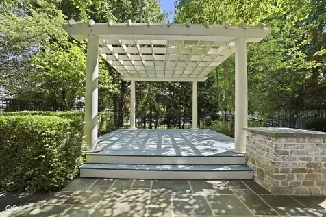10500 Bishop Circle Carmel IN 46032