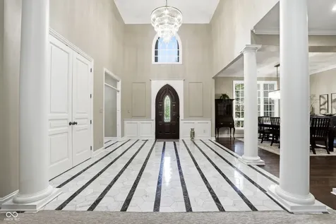 10500 Bishop Circle Carmel IN 46032