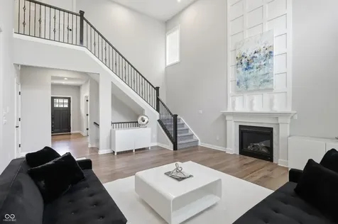 14357 Marsdale Place Carmel IN 46074