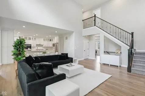 14357 Marsdale Place Carmel IN 46074