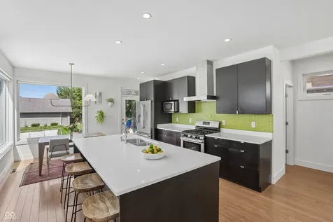 2434 N Park Avenue Indianapolis IN 46205