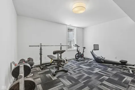 2434 N Park Avenue Indianapolis IN 46205