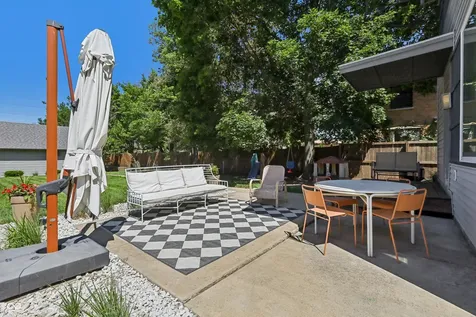 2434 N Park Avenue Indianapolis IN 46205