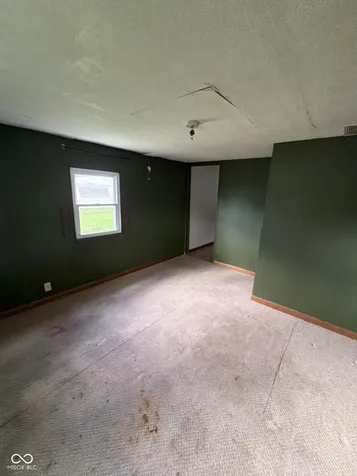 2522 N B Street Elwood IN 46036