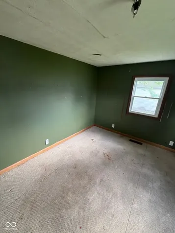 2522 N B Street Elwood IN 46036