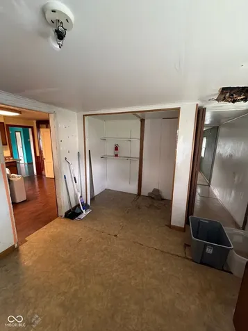 2522 N B Street Elwood IN 46036