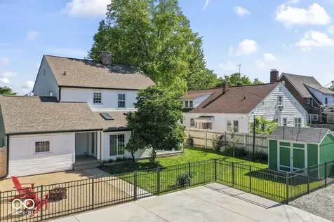 1725 Conner Street Noblesville IN 46060