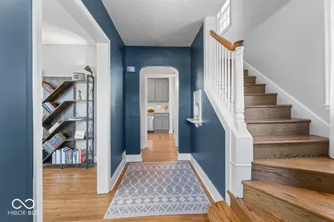 1725 Conner Street Noblesville IN 46060