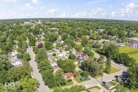 1725 Conner Street Noblesville IN 46060