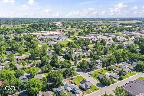 1725 Conner Street Noblesville IN 46060
