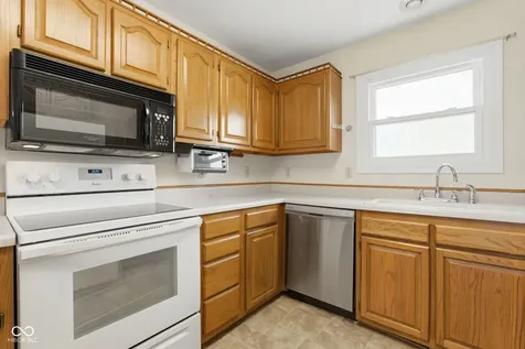 400 Longcastle Drive Greencastle IN 46135