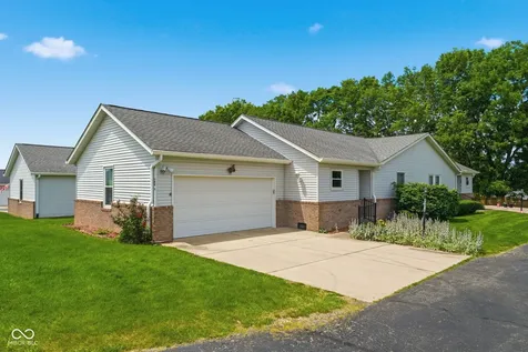 400 Longcastle Drive Greencastle IN 46135