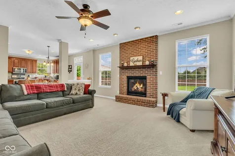 8284 Balmoral Lane Avon IN 46123