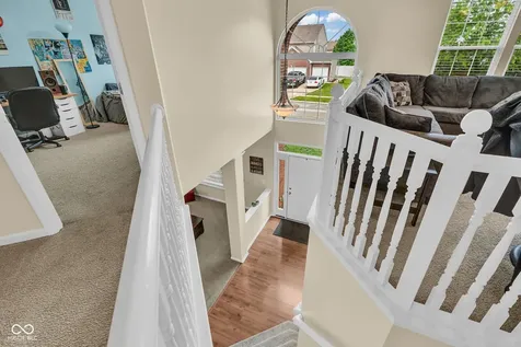 8284 Balmoral Lane Avon IN 46123