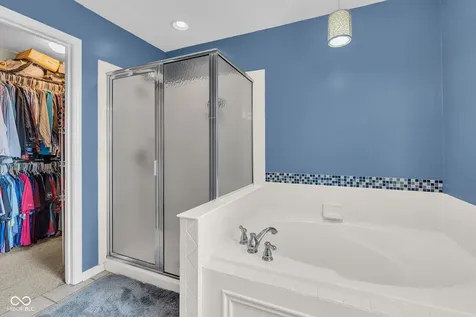 8284 Balmoral Lane Avon IN 46123