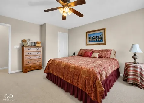 8284 Balmoral Lane Avon IN 46123