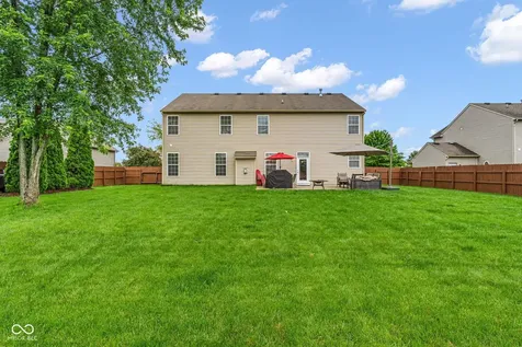 8284 Balmoral Lane Avon IN 46123