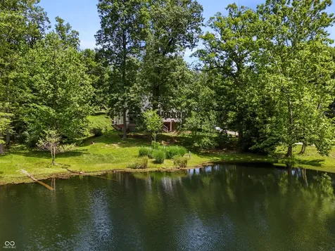 1826 E Durham Drive Martinsville IN 46151