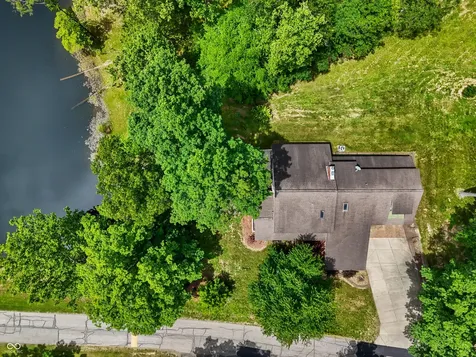 1826 E Durham Drive Martinsville IN 46151
