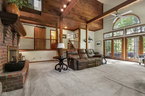 1826 E Durham Drive Martinsville IN 46151