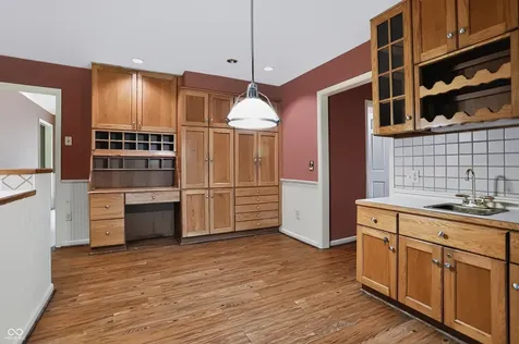 4619 Cranbrook Drive Indianapolis IN 46250