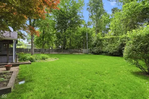 4619 Cranbrook Drive Indianapolis IN 46250