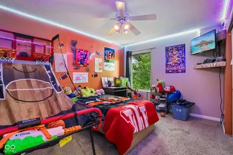 5422 Wakefield Drive S Greenwood IN 46142