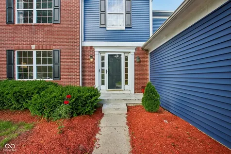 5422 Wakefield Drive S Greenwood IN 46142