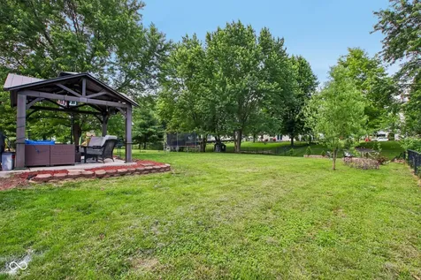 5422 Wakefield Drive S Greenwood IN 46142